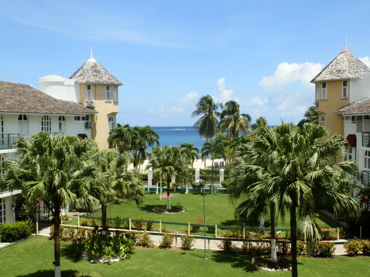 Sandcastles Beach Resort Ocho Ríos Extérieur photo